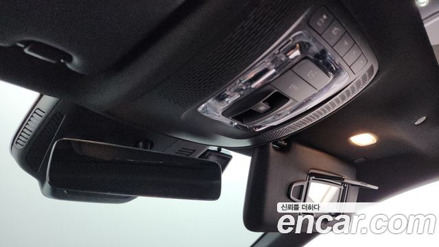 Mercedes-Benz CLA-Class CLA250 4MATIC