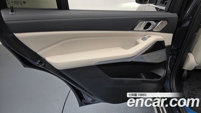 BMW X7 xDrive 40i M Sport 6STR