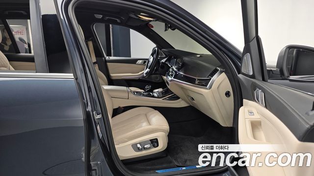 BMW X7 xDrive 40i M Sport 6STR