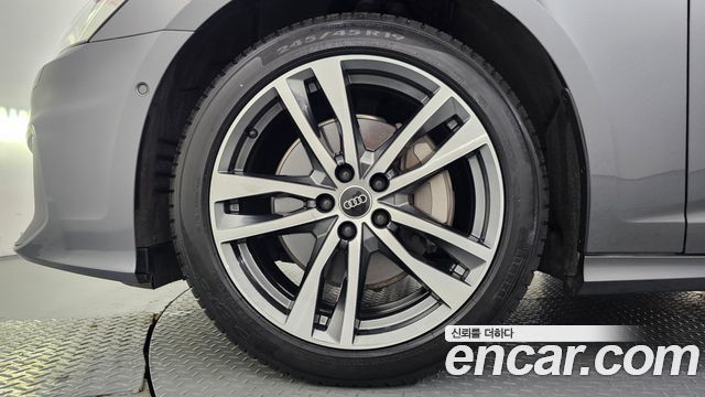 Audi A6 45 TFSI Quattro Premium