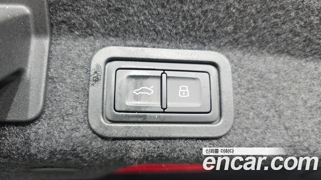 Audi A6 45 TFSI Quattro Premium