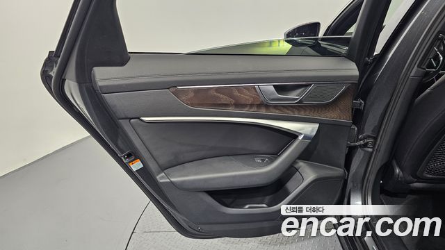 Audi A6 45 TFSI Quattro Premium