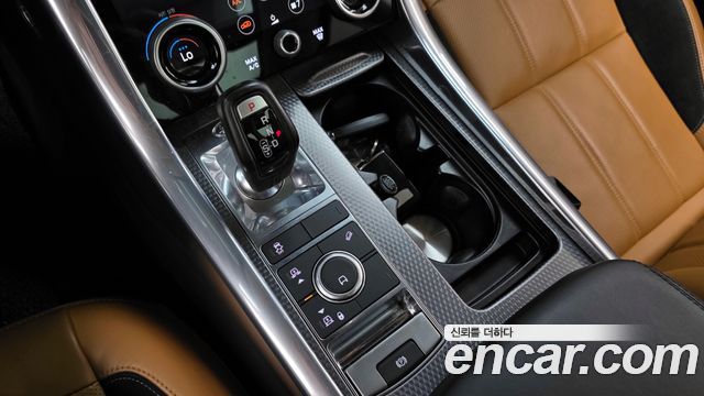 Land Rover Range Rover Sport 3.0 SC HSE Dynamic