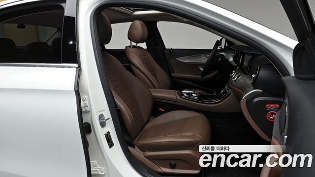 Mercedes-Benz E-Class E200 Avantgarde
