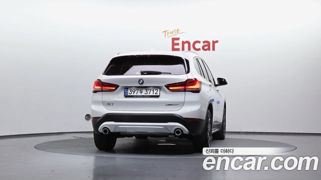BMW X1 xDrive 20i xLine