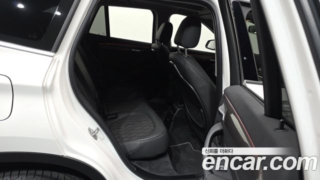 BMW X1 xDrive 20i xLine