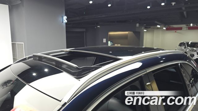 Mercedes-Benz GLC-Class GLC300e 4MATIC
