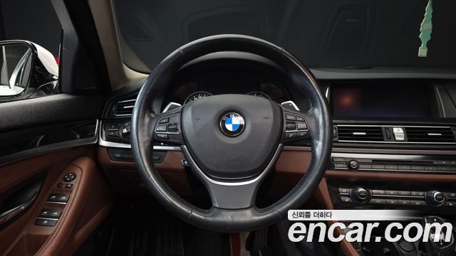 BMW 5-Series 530d xDrive M Aero Dynamic