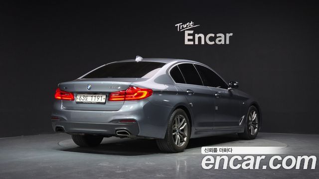 BMW 5-Series 520d xDrive M Sport Package Plus