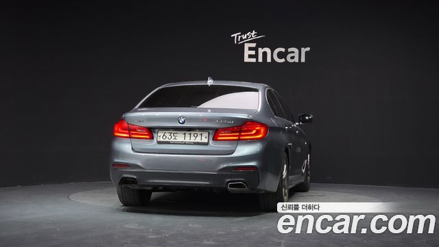 BMW 5-Series 520d xDrive M Sport Package Plus