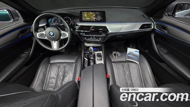 BMW 5-Series 520d xDrive M Sport Package Plus