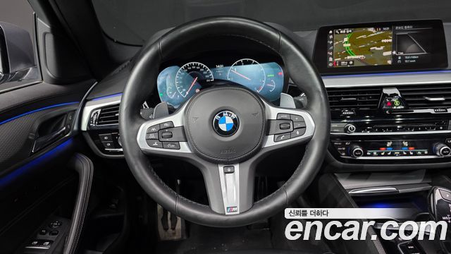 BMW 5-Series 520d xDrive M Sport Package Plus