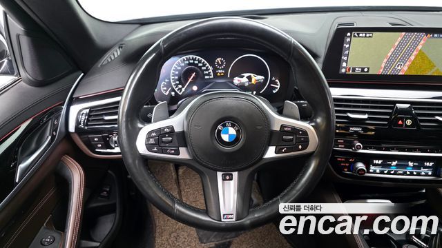 BMW 5-Series 530i xDrive M Sport Package Plus