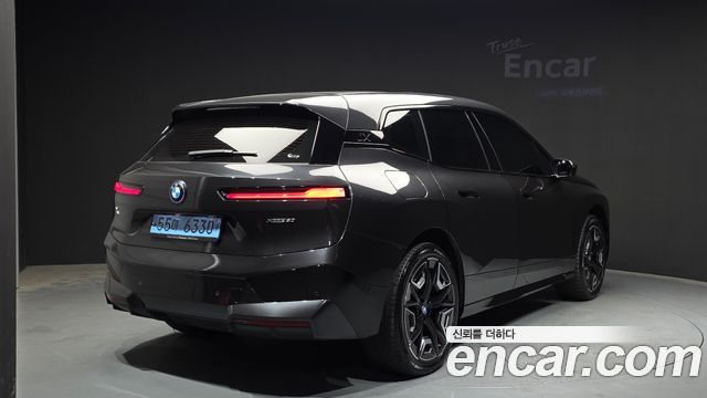 BMW iX xDrive50 Sports Plus
