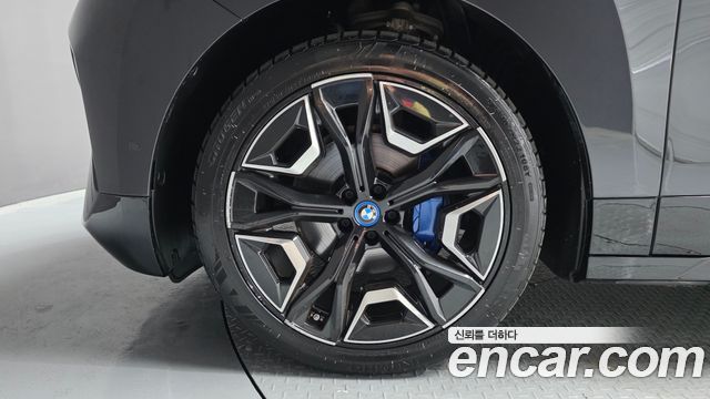 BMW iX xDrive50 Sports Plus
