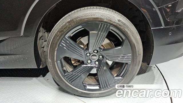 Audi e-tron 55 Quattro Sportback