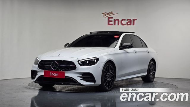 Mercedes-Benz E-Class E350 4MATIC AMG Line