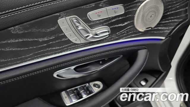 Mercedes-Benz E-Class E350 4MATIC AMG Line