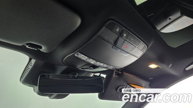 Mercedes-Benz E-Class E350 4MATIC AMG Line