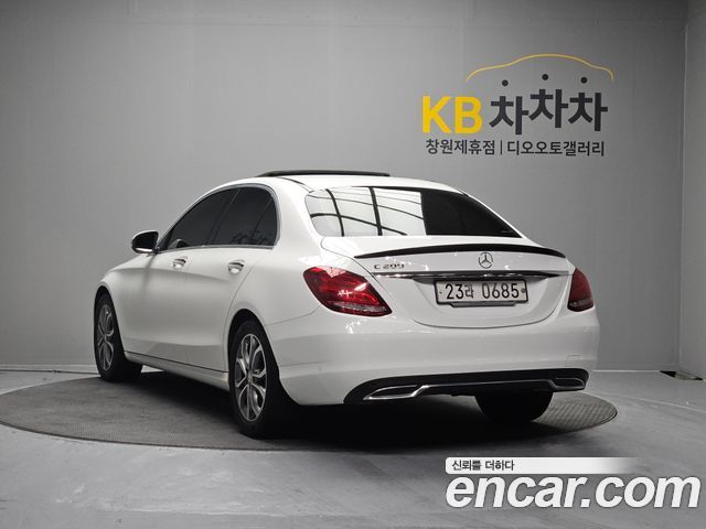 Mercedes-Benz C-Class C200 Avantgarde