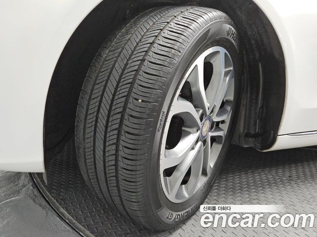 Mercedes-Benz C-Class C200 Avantgarde