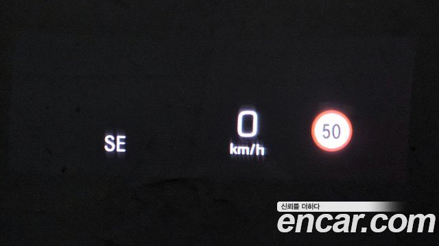 Mercedes-Benz E-Class E300 4MATIC Avnatgarde