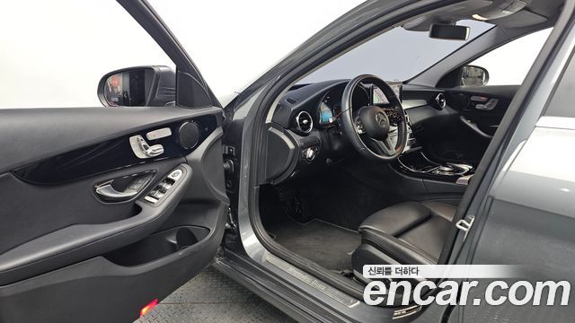 Mercedes-Benz C-Class C200
