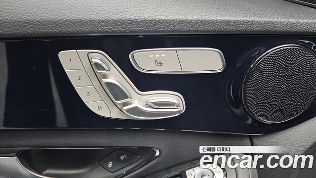 Mercedes-Benz C-Class C200