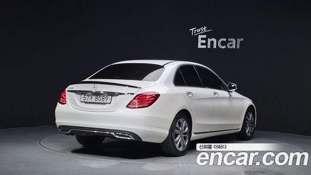 Mercedes-Benz C-Class C200 Avantgarde