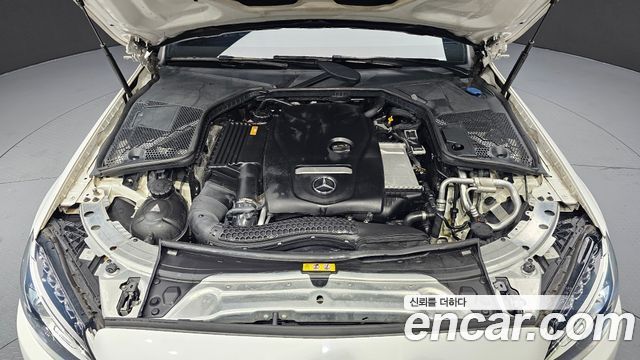 Mercedes-Benz C-Class C200 Avantgarde