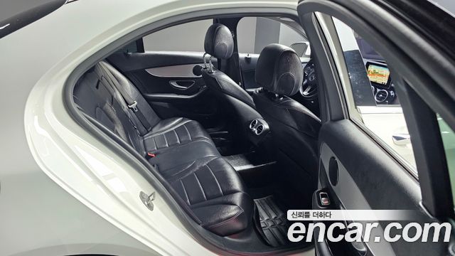 Mercedes-Benz C-Class C200 Avantgarde