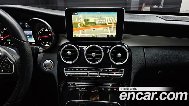 Mercedes-Benz C-Class C200 Avantgarde