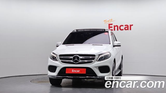 Mercedes-Benz GLE-Class GLE350 d 4MATIC