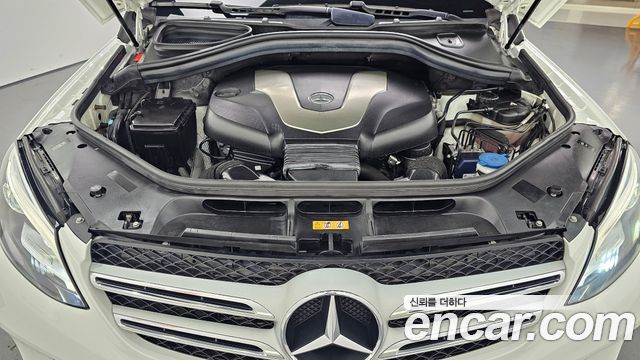 Mercedes-Benz GLE-Class GLE350 d 4MATIC