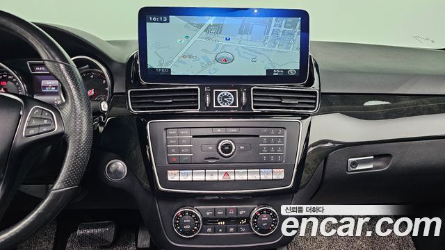Mercedes-Benz GLE-Class GLE350 d 4MATIC