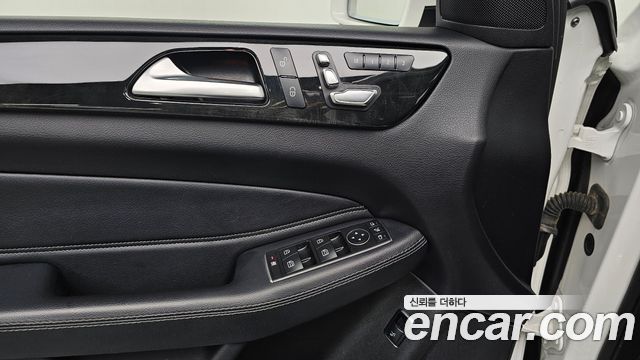 Mercedes-Benz GLE-Class GLE350 d 4MATIC