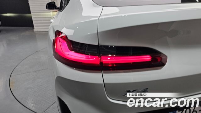 BMW X4 xDrive20i M Sport