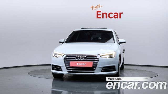 Audi A4 30 TDI Premium