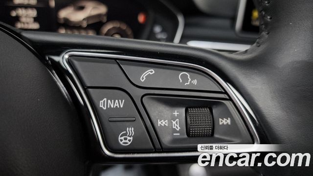 Audi A4 30 TDI Premium