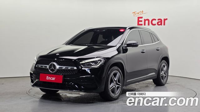 Mercedes-Benz GLA-Class GLA250 4MATIC