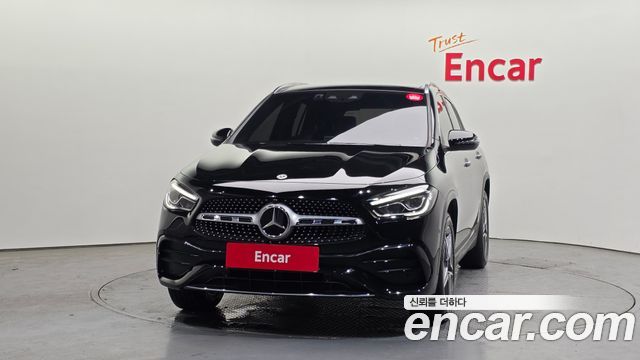 Mercedes-Benz GLA-Class GLA250 4MATIC