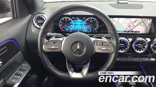 Mercedes-Benz GLA-Class GLA250 4MATIC