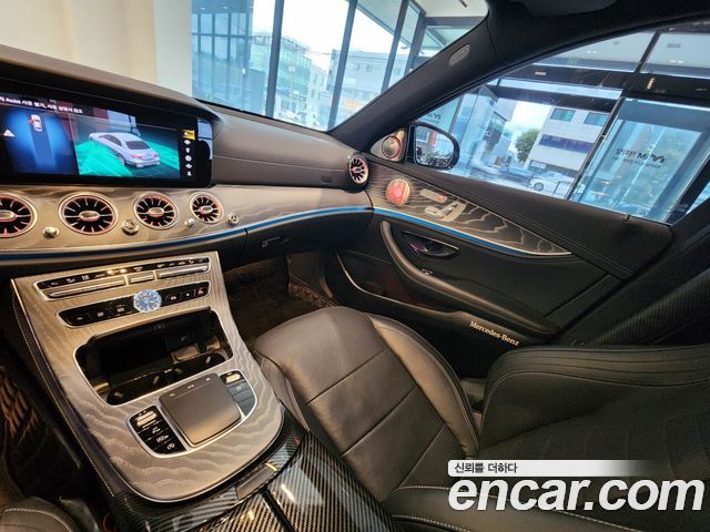 Mercedes-Benz E-Class E350 4MATIC AMG Line