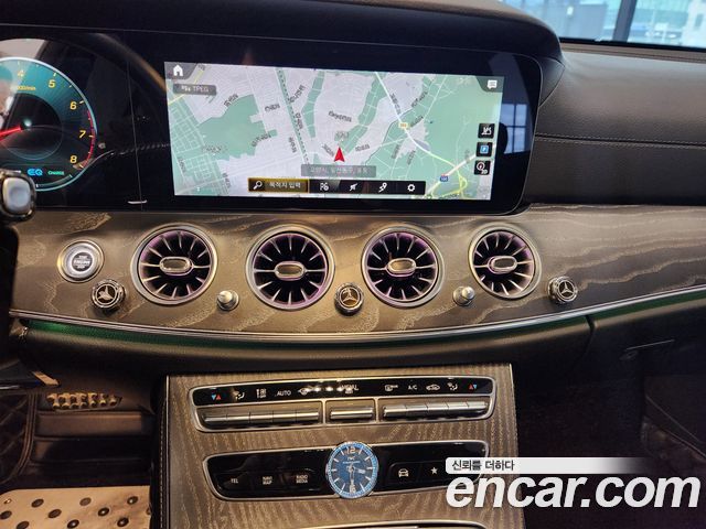 Mercedes-Benz E-Class E350 4MATIC AMG Line
