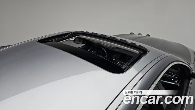 BMW 5-Series 528i xDrive Luxury Plus