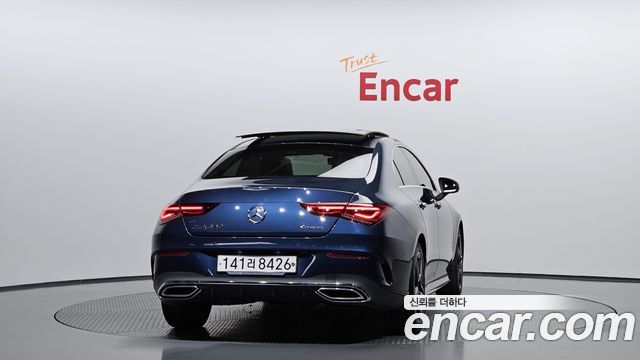 Mercedes-Benz CLA-Class CLA250 4MATIC