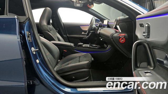 Mercedes-Benz CLA-Class CLA250 4MATIC