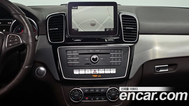 Mercedes-Benz GLE-Class GLE350 d 4MATIC
