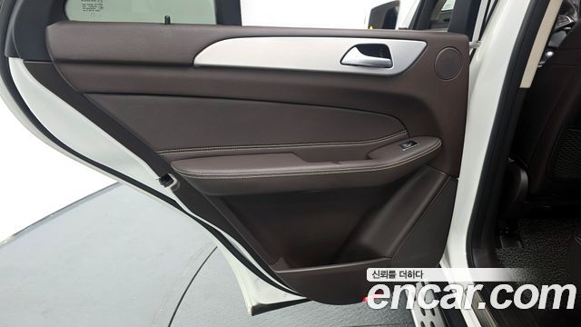 Mercedes-Benz GLE-Class GLE350 d 4MATIC