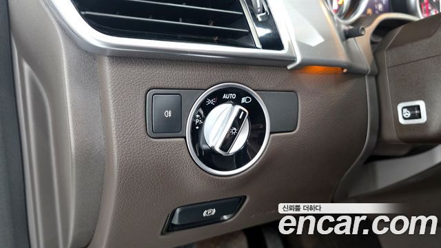Mercedes-Benz GLE-Class GLE350 d 4MATIC